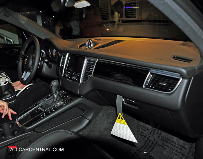 Porsche Macan 2015