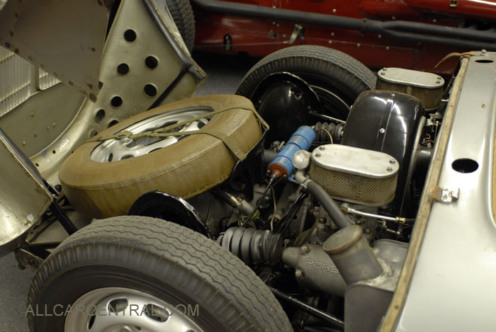 Porsche 550 sn-550-090 1956