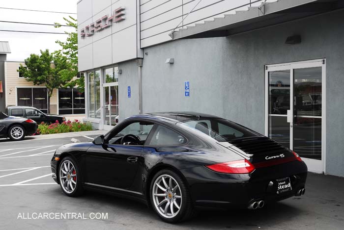 Porsche 911 Carrera 4S 2010