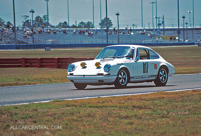  Porsche 911R sn-118990017 1967 Rennsport 2004 