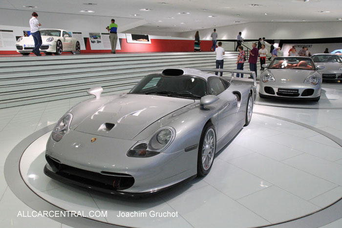 Porsche 911 GT1 1997 50 Years of the Porsche 911