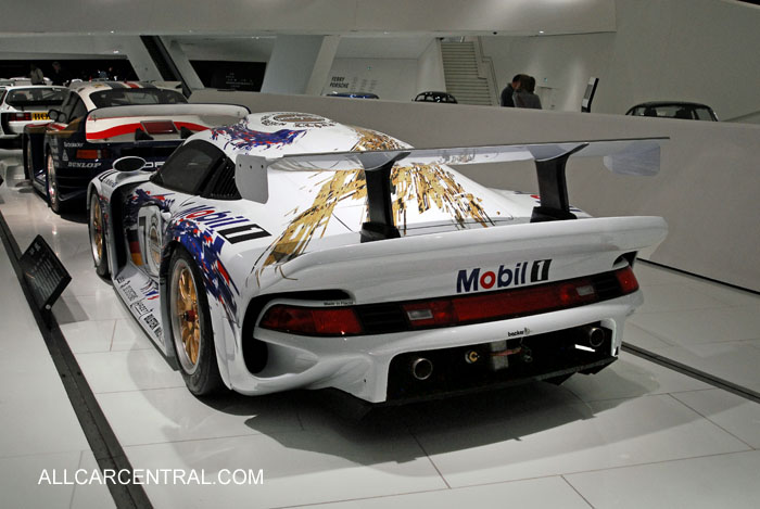 Porsche 911 GT1 96 1996