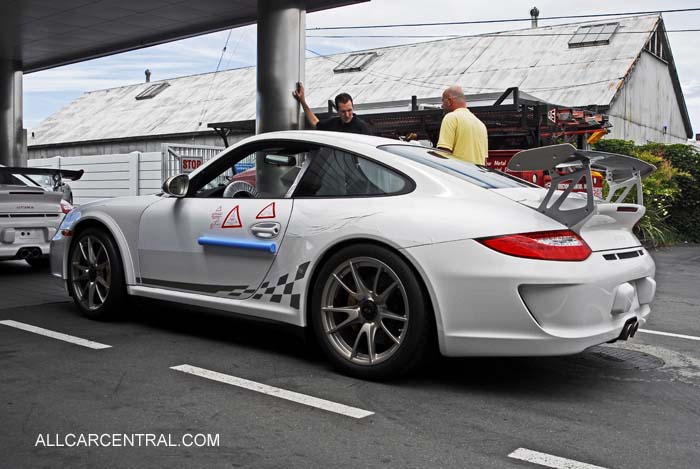 Porsche 911 GT3RS 2011