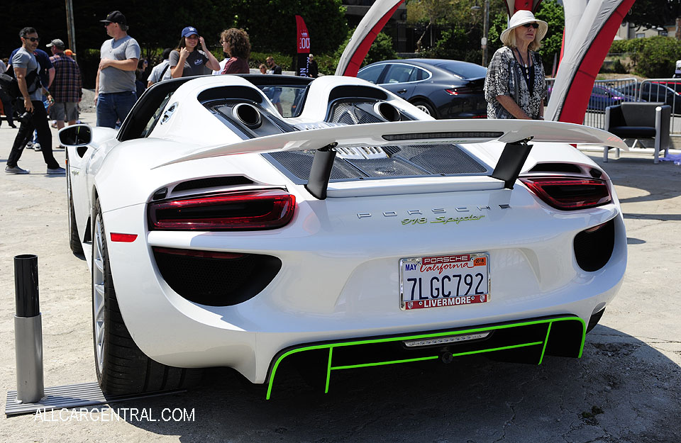 Porsche 918 Spyder 2015 EOCR MONTEREY 2017