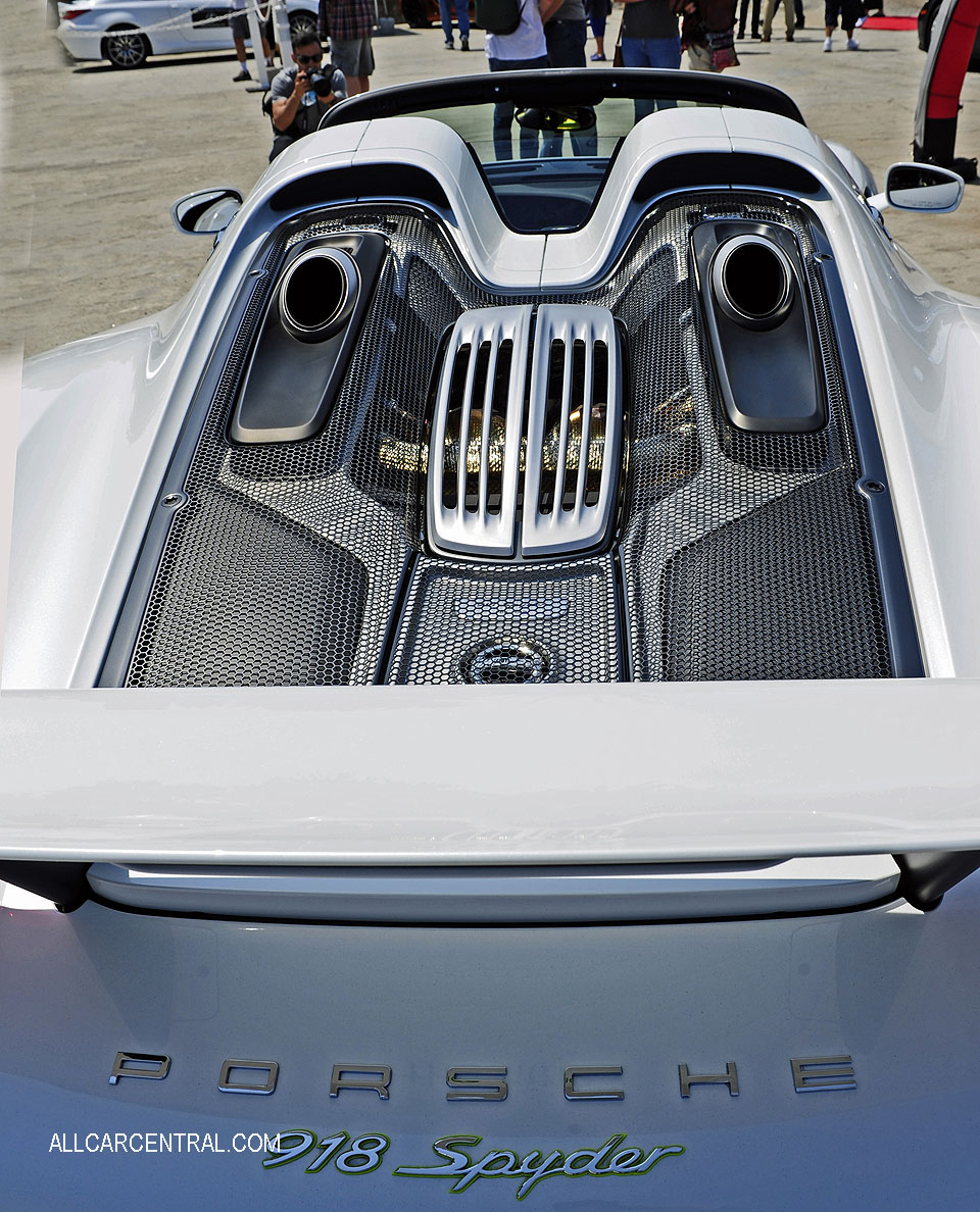 Porsche 918 Spyder 2015 EOCR MONTEREY 2017