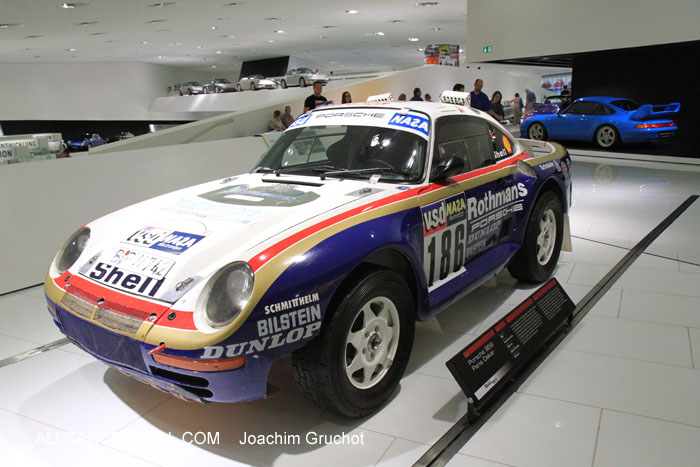 Porsche 959 Paris-Dakar 1986 rally car 1986